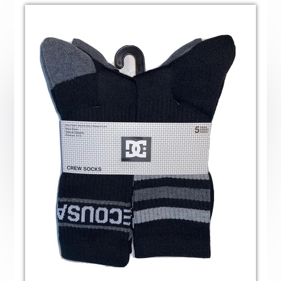 DC Crew Socks 5 Pair Men’s 6-12 Black Gray w/ Mixed Stripes & Logo Shoe Co Skate - Picture 1 of 12